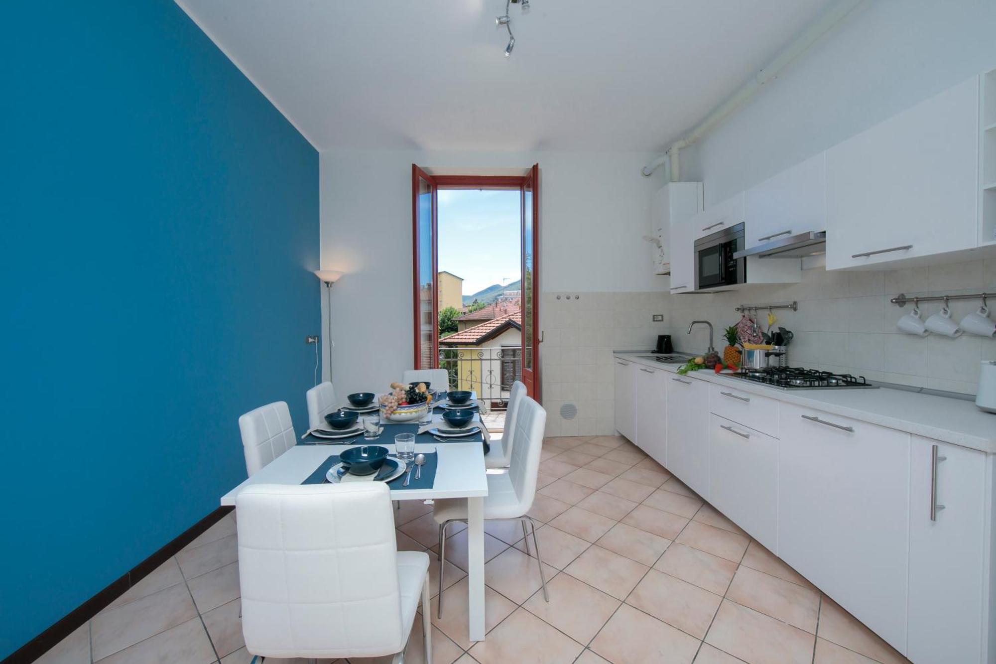 Residenza Oleandro Lake View Luino Center - Happy Rentals Екстериор снимка